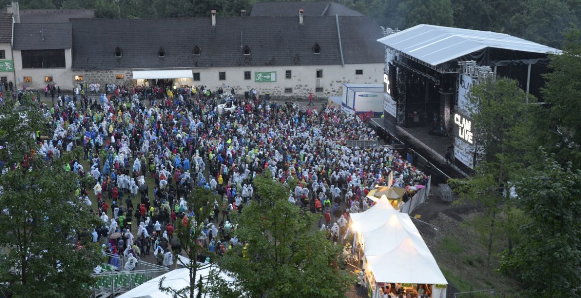 Burg Clam Tips-Konzert bei M3 Eventtechnik