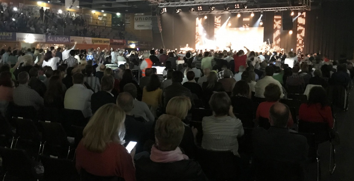 Nik P. mit M3 Eventtechnik in Gmunden