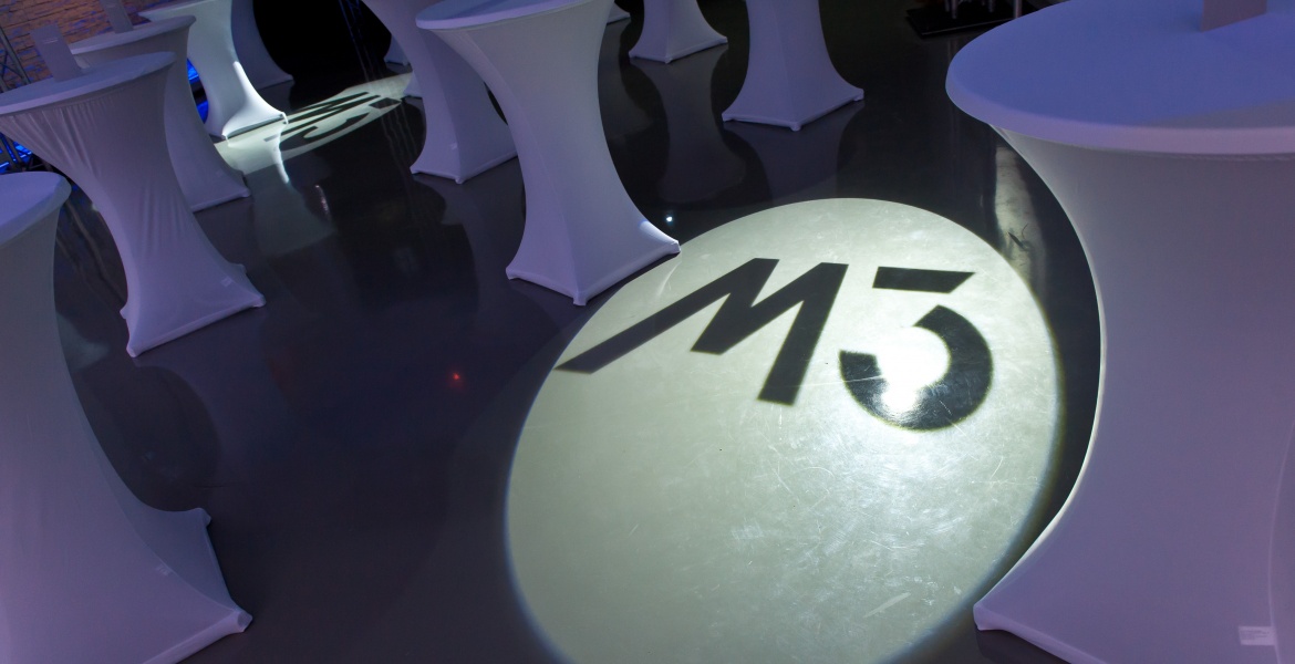Eröffnung der neuen M3 Firmenzentrale